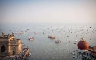 Mumbai Gateway of India and Arabian Sea.